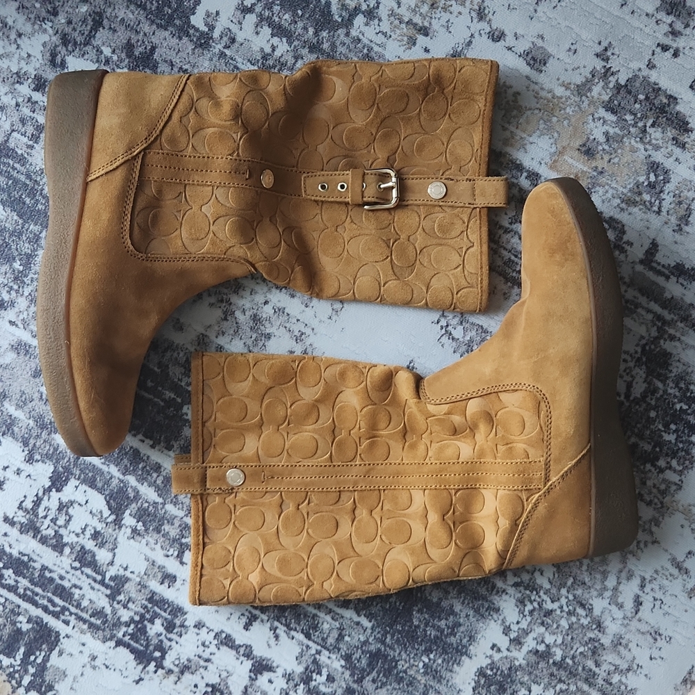 Coach Tullip Suede Boot (Size 11B)
